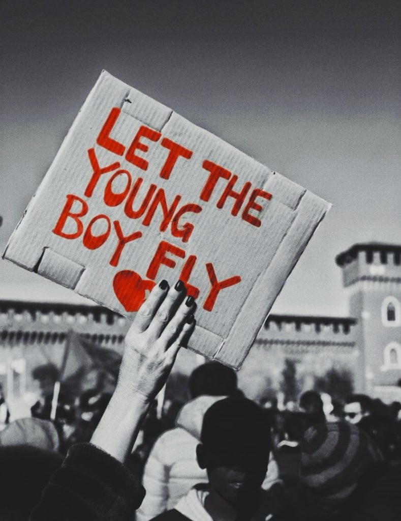 Let The Young Boy Fly